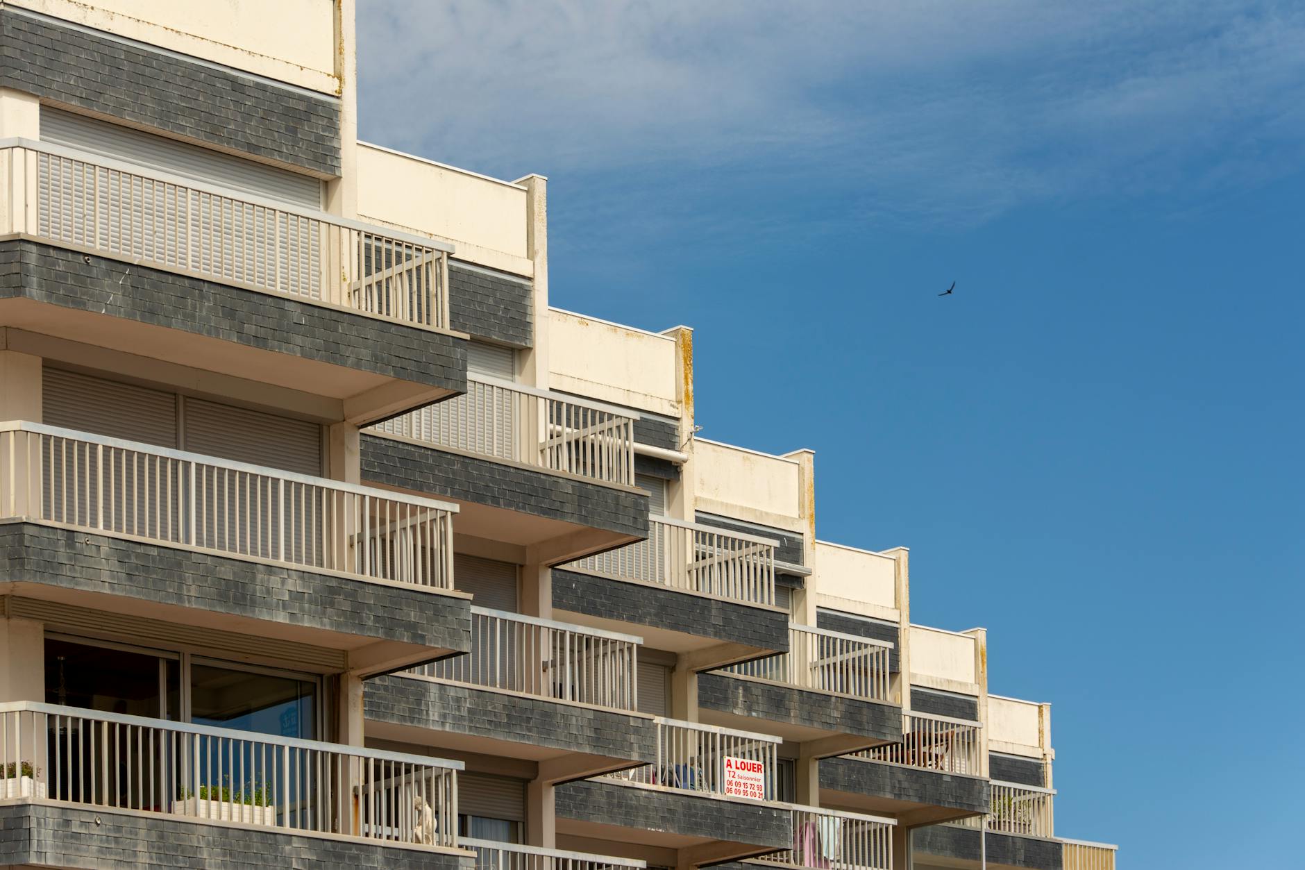 Marketing Digital para Inmobiliarias Chile: Guía Completa para Vender Más Propiedades
